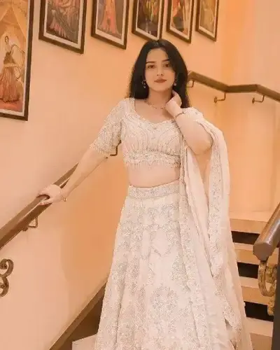 Escort Aundh